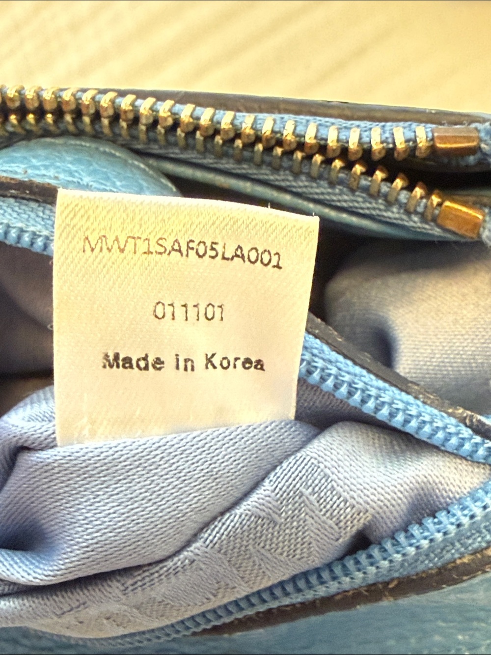 MCM Light Blue Leather First Lady Top Handle Bag - Picture 5 of 14